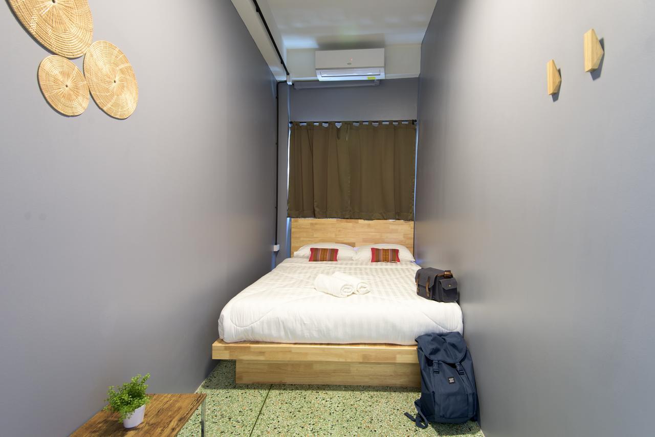 อรุณ โอลด์ทาวน์ Hostel กรุงเทพมหานคร ภายนอก รูปภาพ