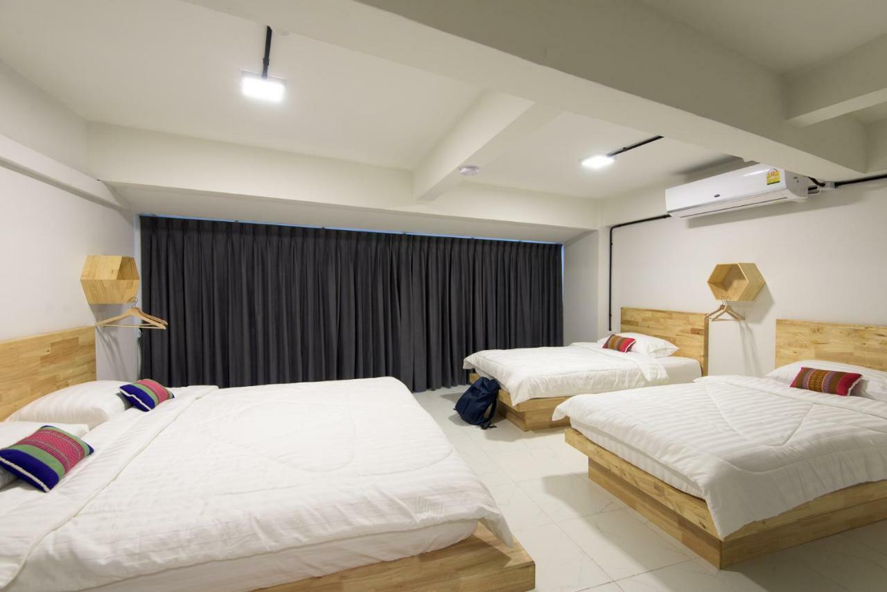 อรุณ โอลด์ทาวน์ Hostel กรุงเทพมหานคร ภายนอก รูปภาพ
