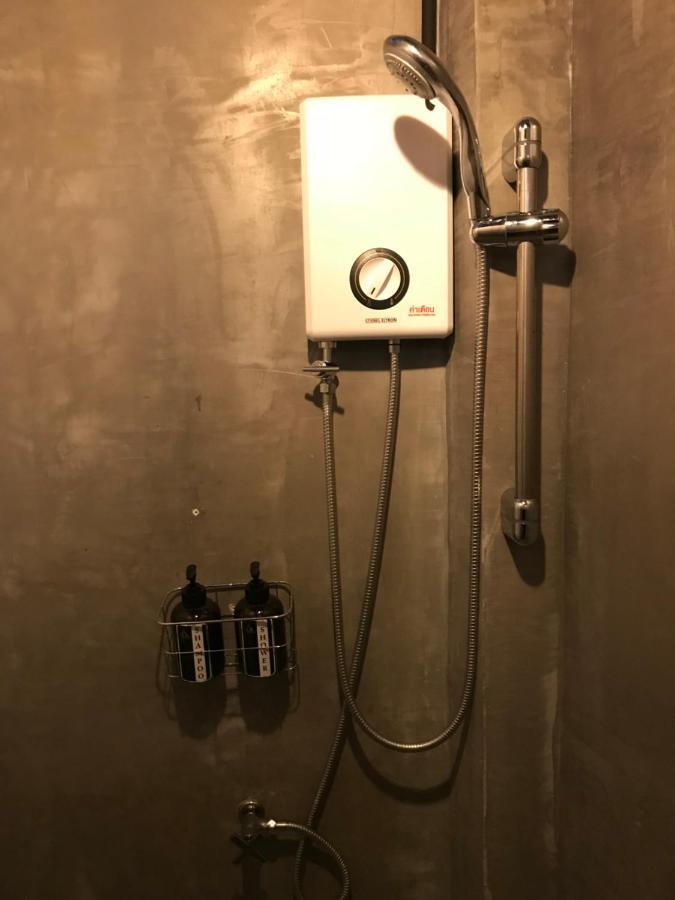 อรุณ โอลด์ทาวน์ Hostel กรุงเทพมหานคร ภายนอก รูปภาพ